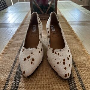 Women's White and Brown Spotted Genuine Cowhide pumps NWOT